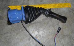 Джойстик управления левый Solar 225LC-V/340LC-V 420-00342A