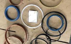 Ремкомплект гидроцилиндра подъема стрелы 803004331/803004332