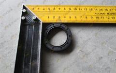 Сальник воздушного компрессора одноцилиндрового 32х52х7 (Euro 2/Euro 3) Howo