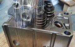 Головка блока цилиндров Euro 5 в сборе AZ1034040018/AZ1034040030