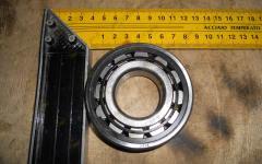 Подшипник промежуточного вала делителя передний роликовый КПП Fuller RT-11509 HOWO 42307E