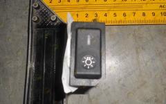 Переключатель габаритных огней HOWO/HOWO-70 WG9719582001/WG9719584001