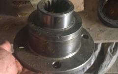 Фланец редуктора моста 82350201