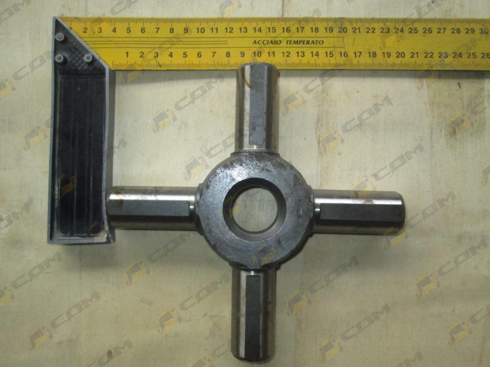 Крестовина дифференциала 26 шлиц d=28 L=188 CDM855 404321-II