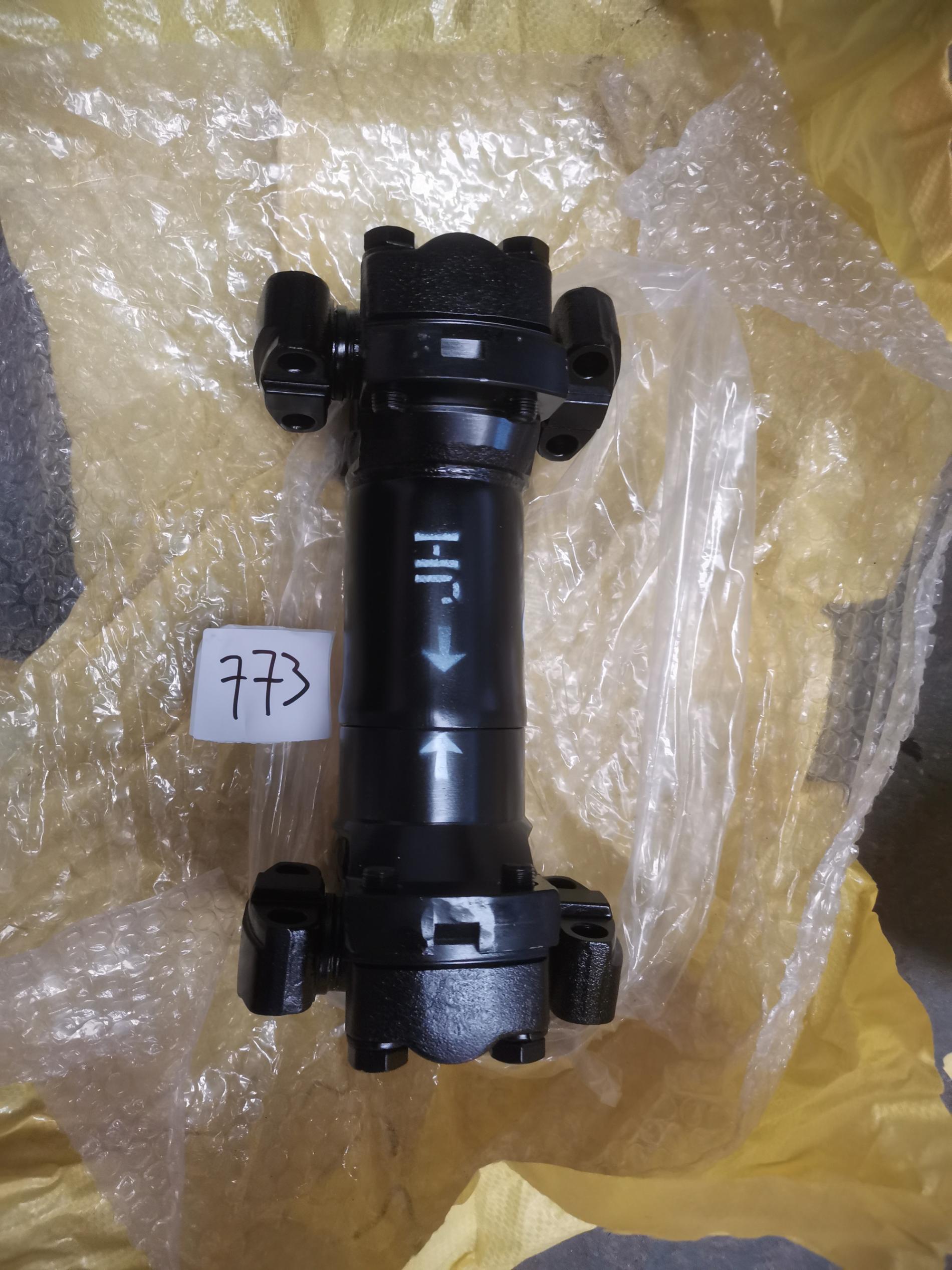 Вал карданный задний L=280 SDLG LG956/953 4110000463