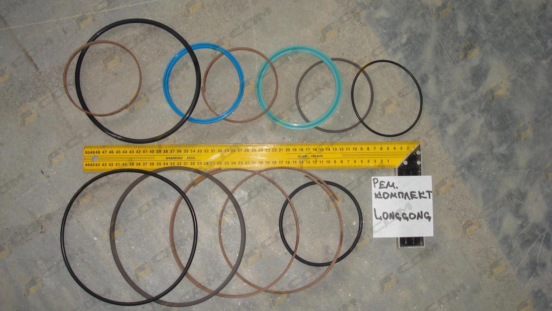 Ремкомплект цилиндра управления ковшом CDM843 CDM843-71