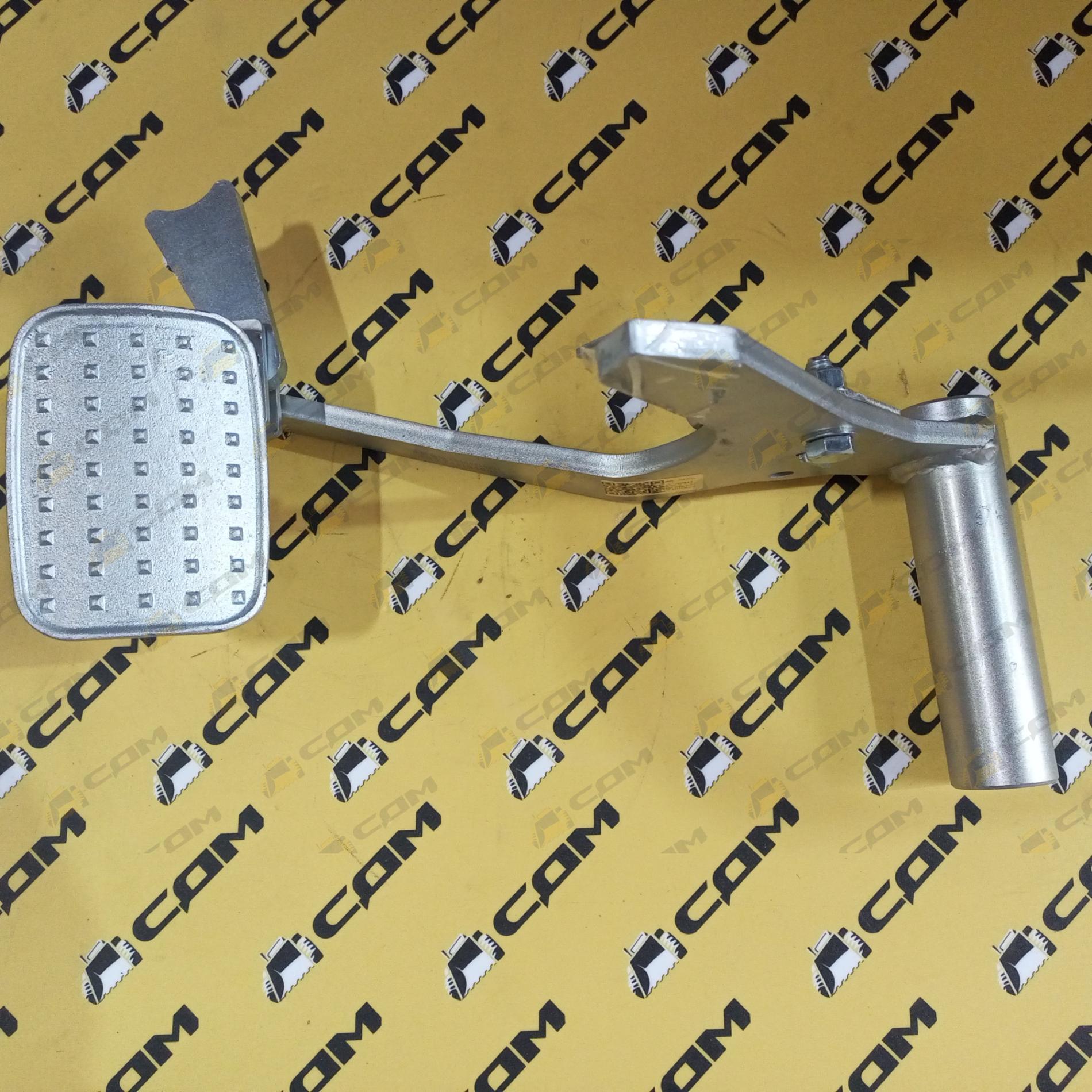 Педаль тормозная правая LONKING 83C 60900019271/83C.08.01.02a