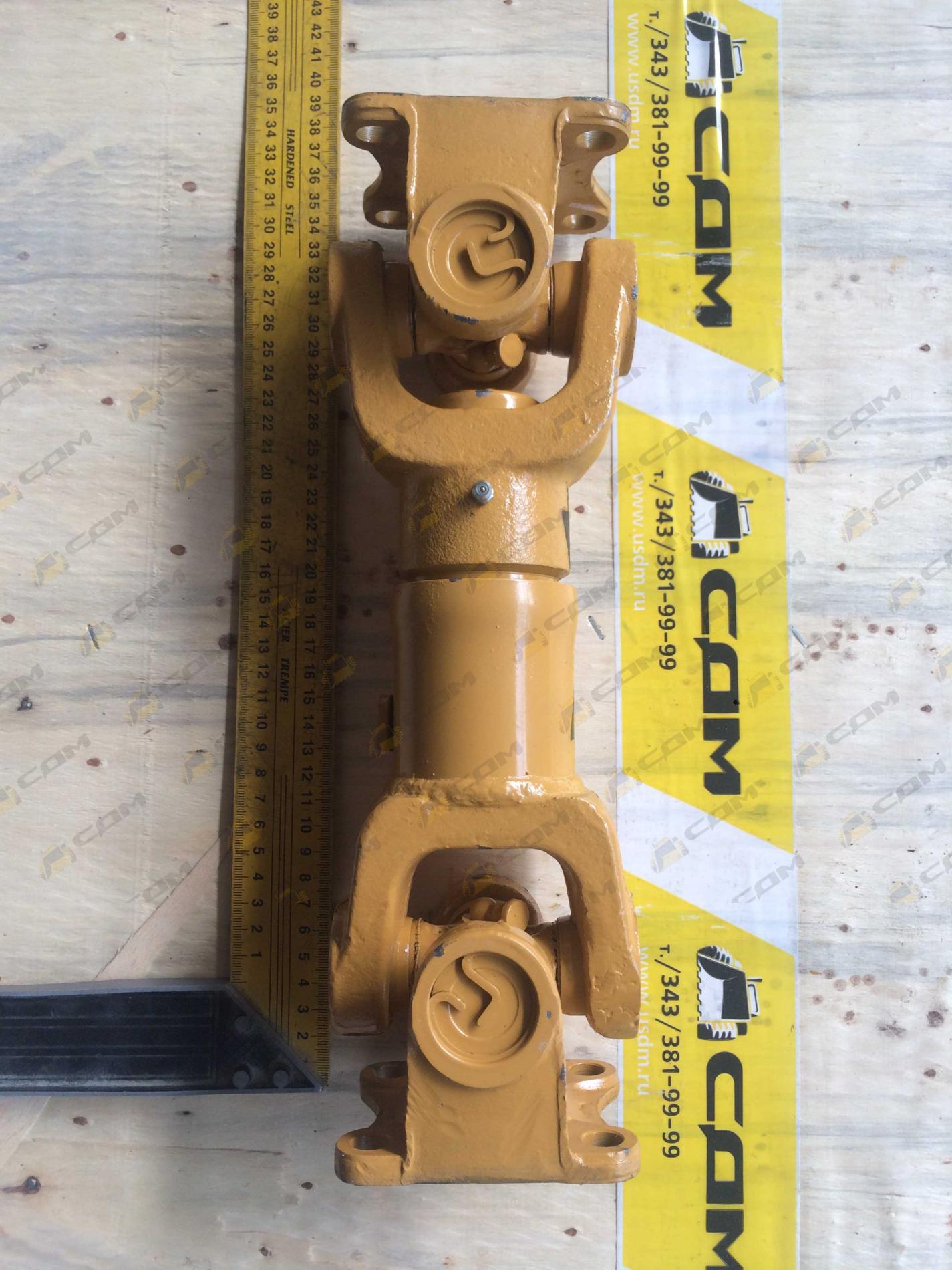 Вал карданный от гидротрансформатора до ГМП CDM833/CDM835 302100D LG30F.02III.03