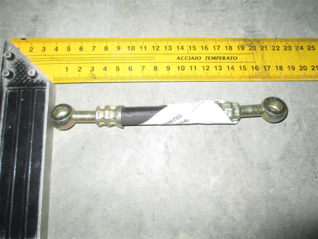Шланг подачи смазки в компрессор L=165мм H2/H3 VG1560070050