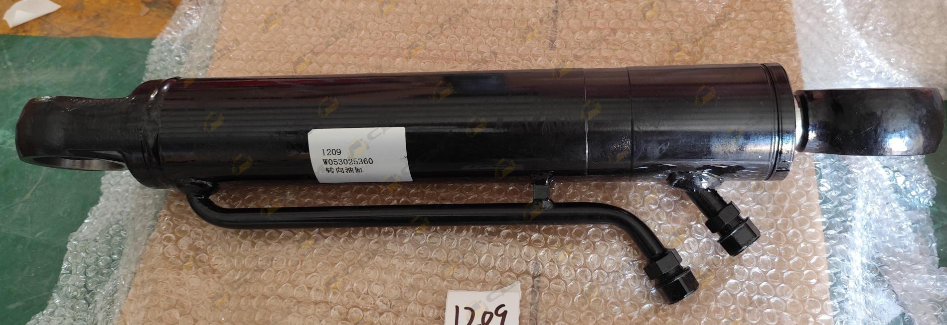 Цилиндр челюстного ковша правый Shanmon 388H W053025360