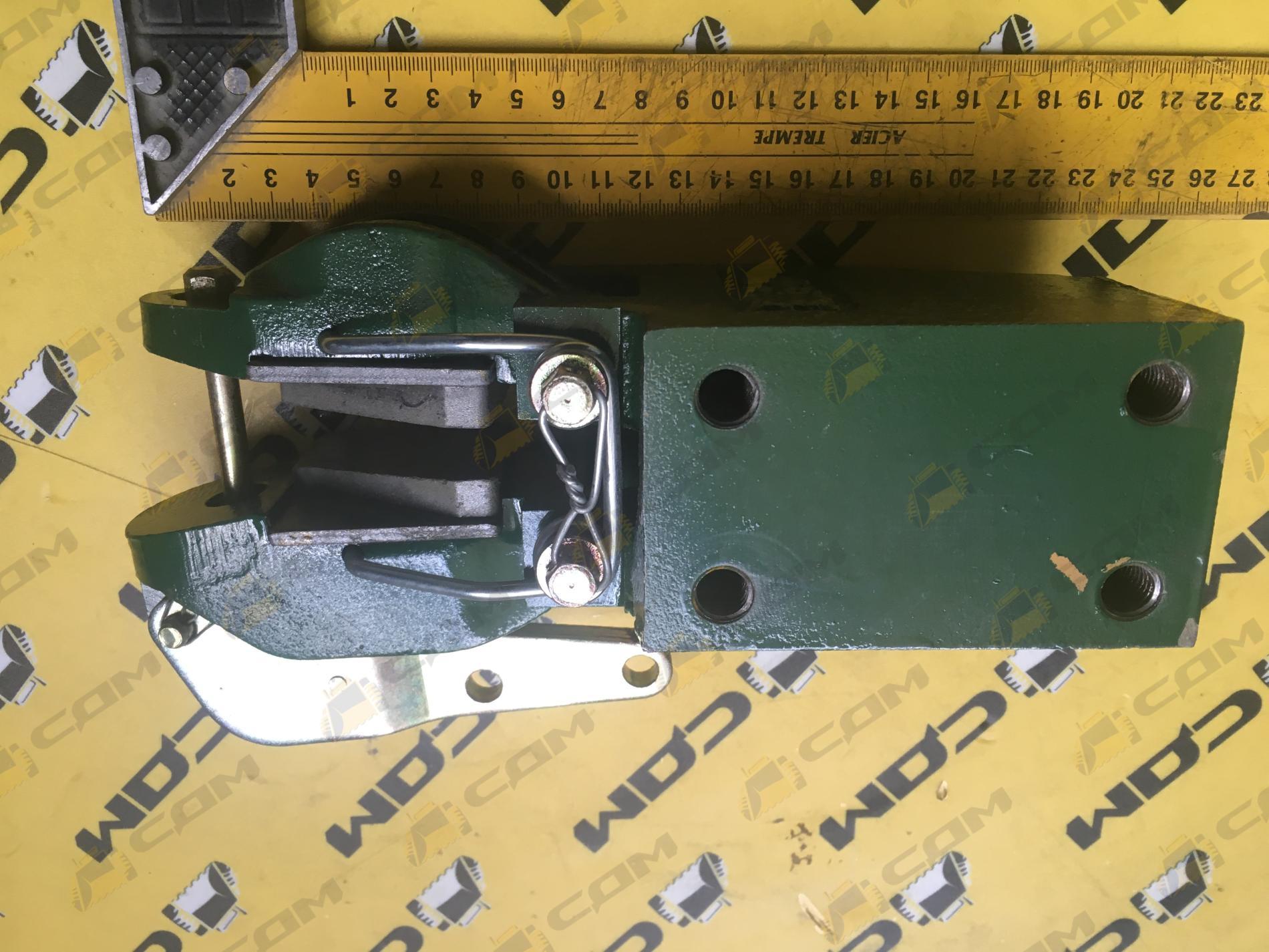 Суппорт парковочного тормоза в сборе с колодками CDM 833 TC30 QZ50、TC30