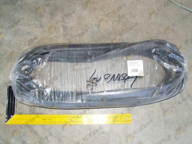 Уплотнитель ветрового стекла WG1642710002