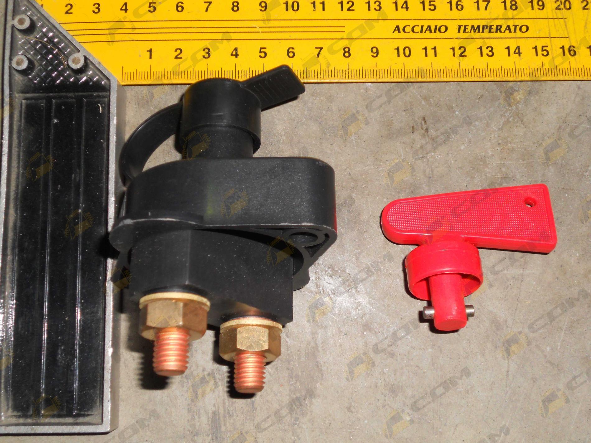 Выключатель массы HOWO (Евро 3) пластик WG9725764001