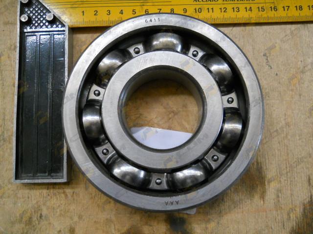 Подшипник 411 HOWO/CDM855 GB/T276 6411