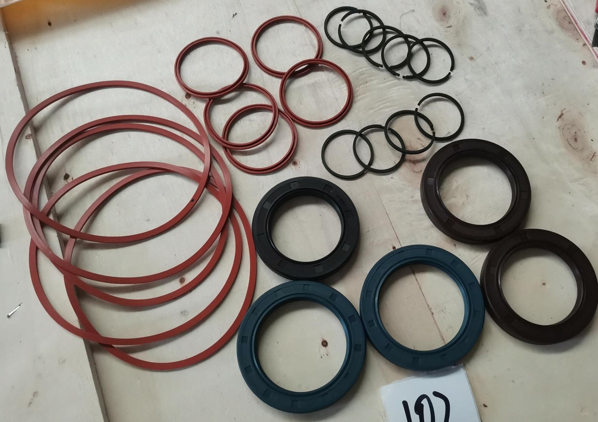 Ремкомплект ГМП CDM 833 (сальники, уплотнения) 1723638903