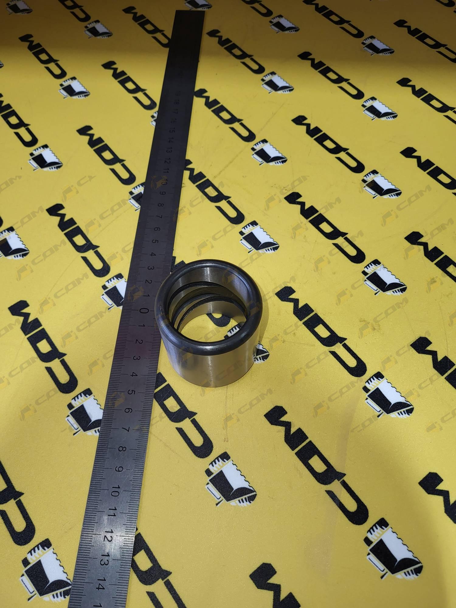 Втулка крепления ковша нижняя 40х52х54 CDM926N 30811114121/926NG.11Ll-001