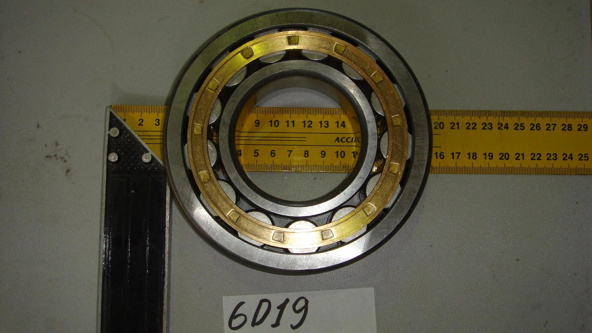 Подшипник вала планетарной пары среднего моста 232314 WG9014320257