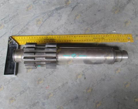 Вал промежуточный левый КПП HW18709 HOWO AZ2210030101