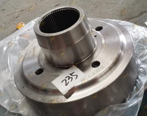 Шестерня бортового редуктора CDM833 LG30F.04410A-412A