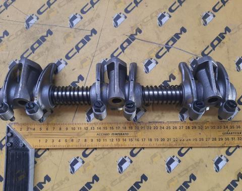 Ось коромысел в сборе J3100-1007100A