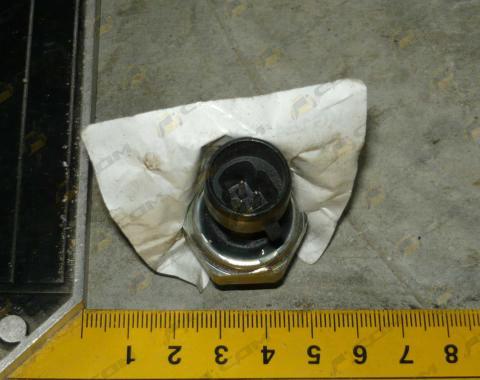 Датчик давления масла (Euro 3) HOWO-HOWO-70 VG1540090035