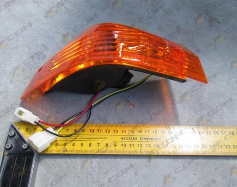 Фонарь поворотный правый CDM833/CDM856 (2013 г.) LG856.15.25