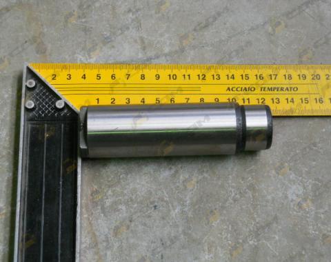 Палец крепления саттелита L=122 D=34,5 CDM833 LG30F.04406A